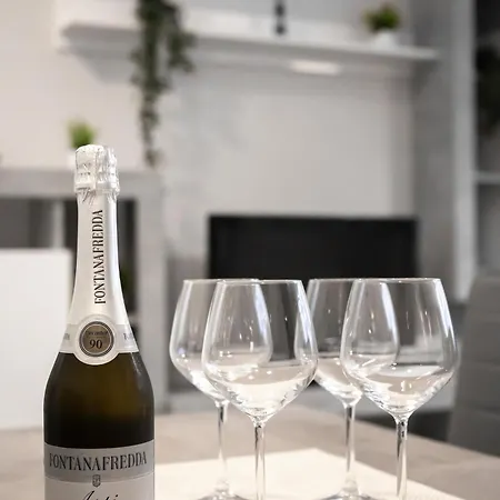 14 Minuti Da Firenze Parcheggio Gratuito Scandicci